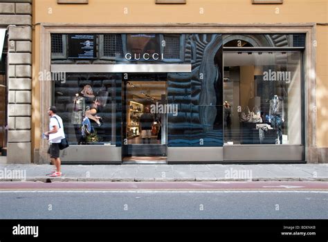 gucci shop in florence italy|gucci firenze negozi.